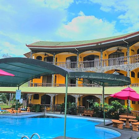 Apartahotel Playa Luna Увита Экстерьер фото