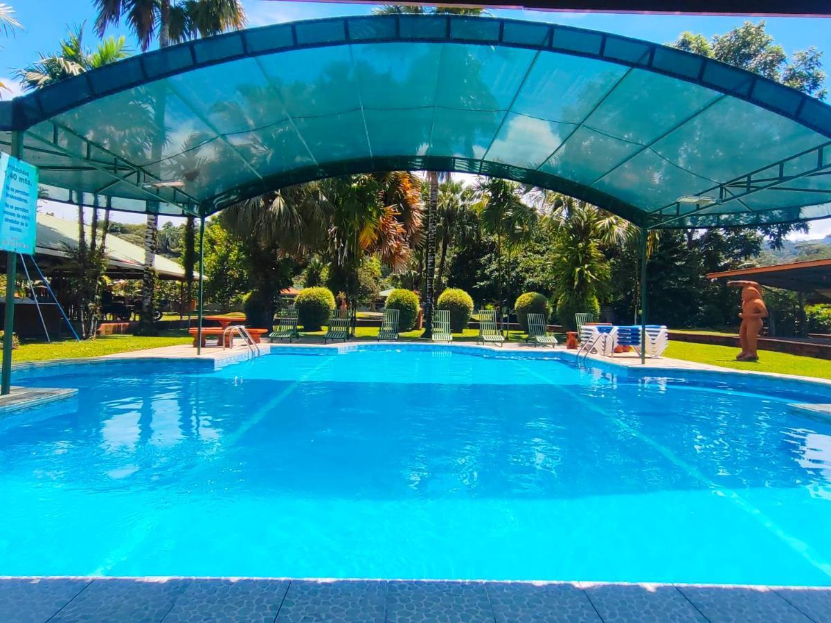 Apartahotel Playa Luna Увита Экстерьер фото